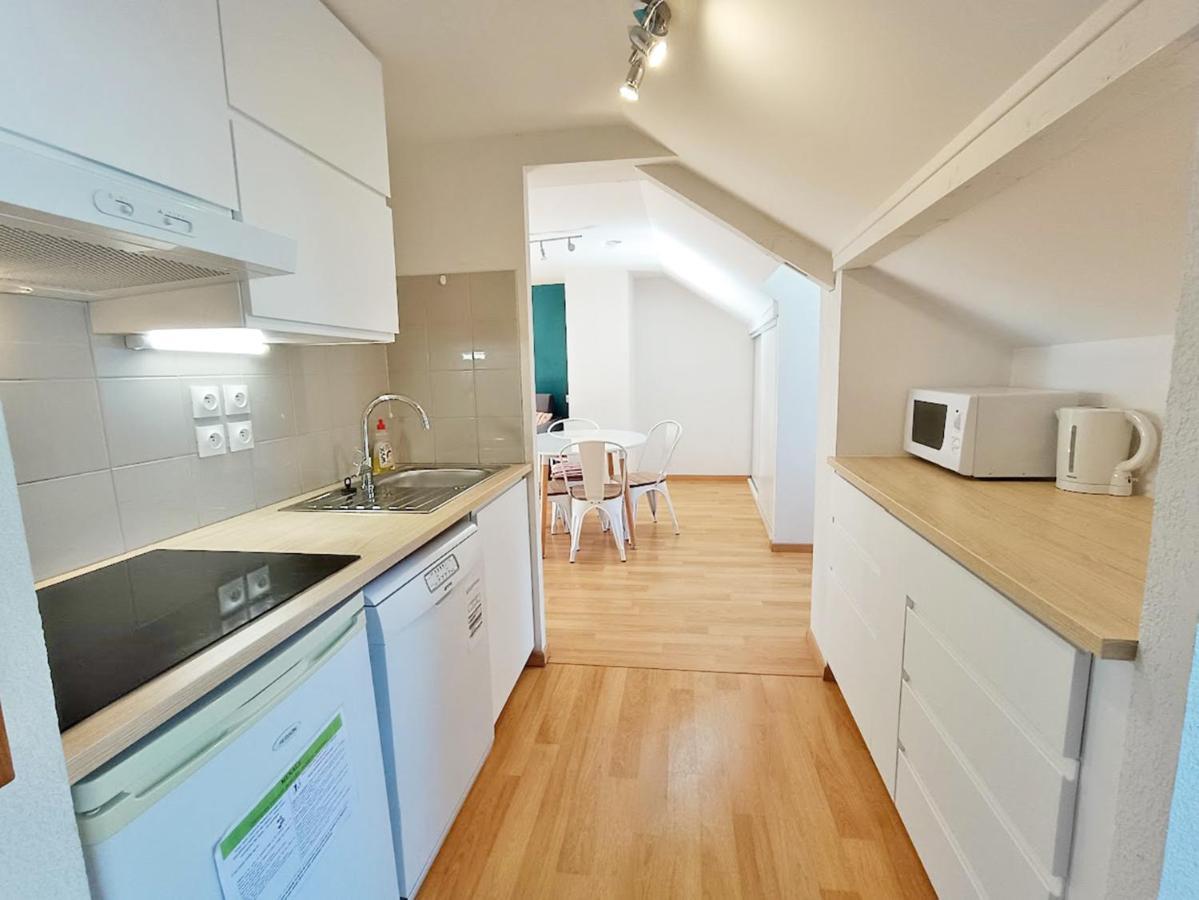 L'Esquiros, Studio, Centre Luchon, Casier A Skis, Wifi, Ascenseur, 3 Personnes Bagnères-de-Luchon 外观 照片